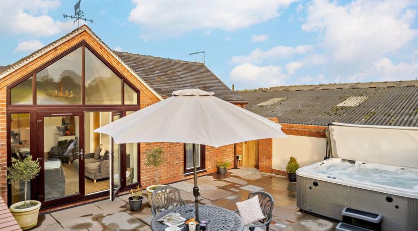 Photo of 2 Bed in Weston