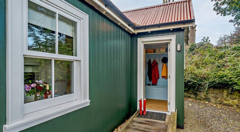 Photo of 1 Bed in Maybole