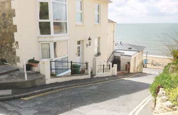 Seaside Holiday Cottage