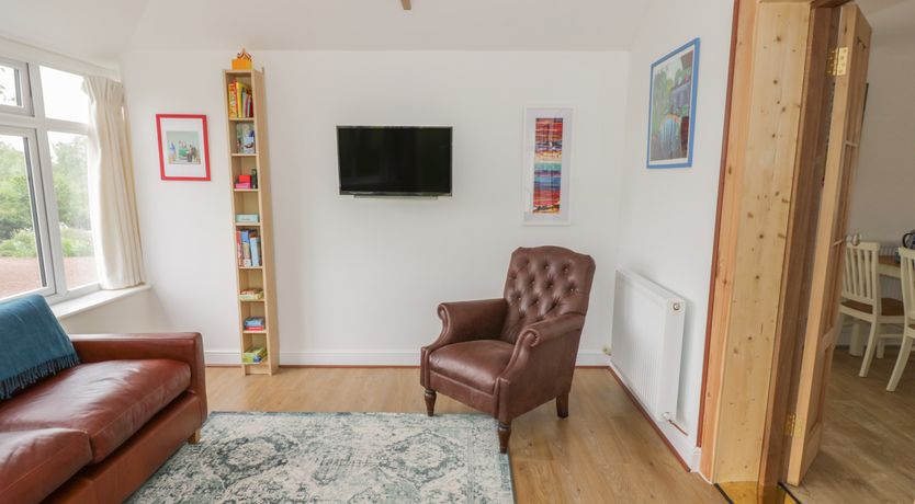 Photo of Buttercups at Midway