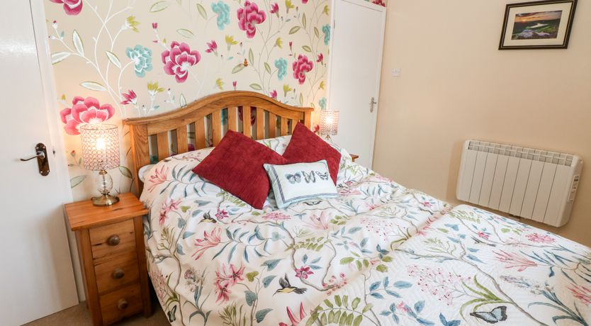 Photo of Hathaway Cottage