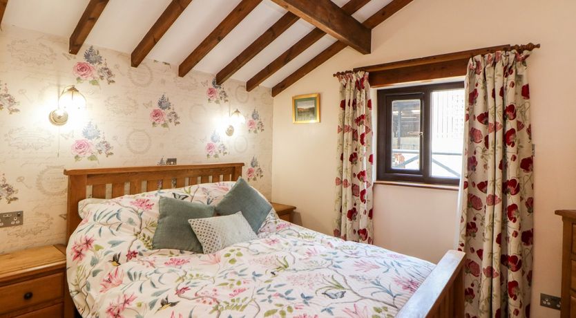 Photo of Heath Cottage