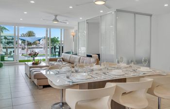 Waterfront Sanctuary Holiday Home