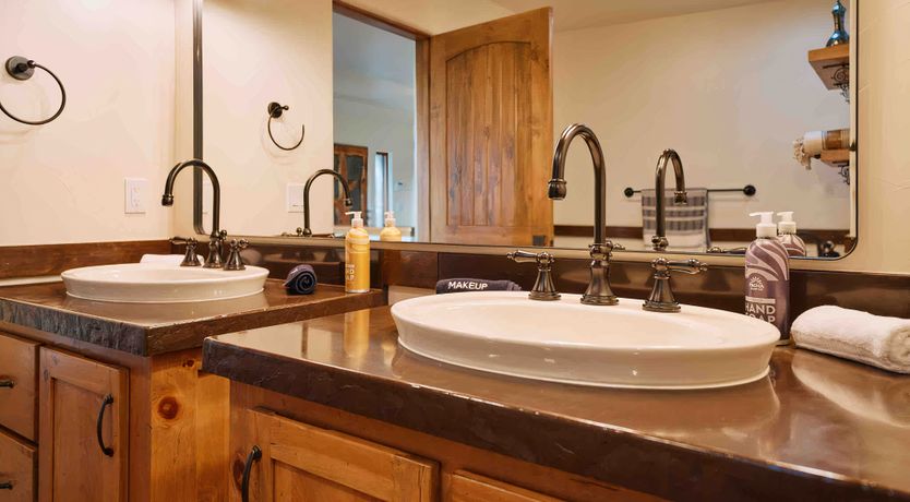 Photo of Awe-Inspiring Arizona