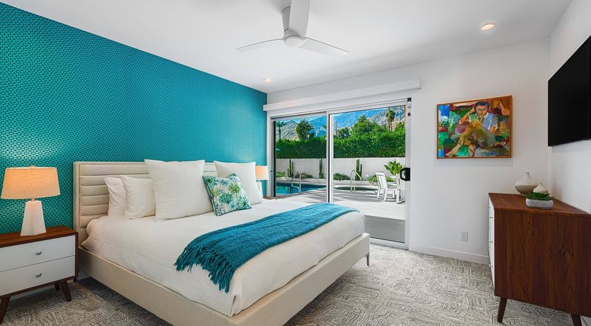 Photo of Palm Springs Spirit