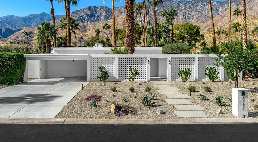 Photo of Palm Springs Spirit