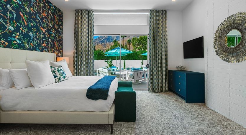 Photo of Palm Springs Spirit