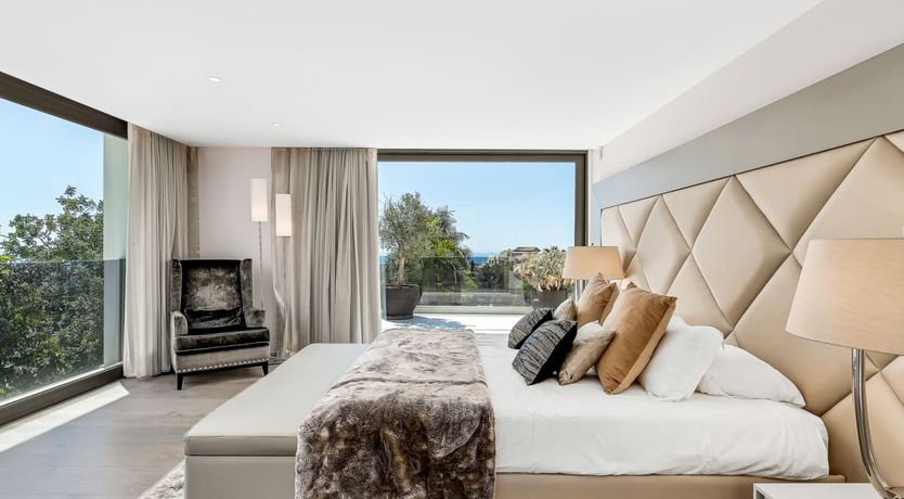 Photo of A Spanish Rose