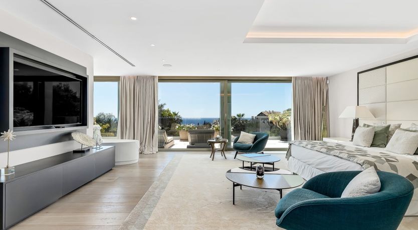 Photo of A Spanish Rose