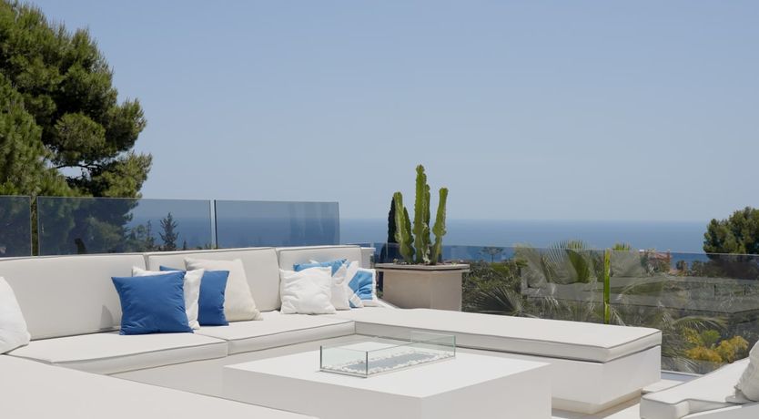 Photo of A Spanish Rose