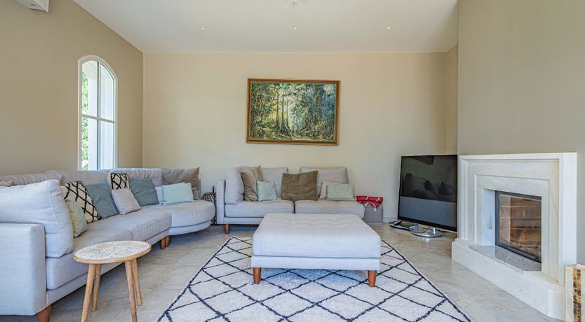 Photo of The Champion of the Hills