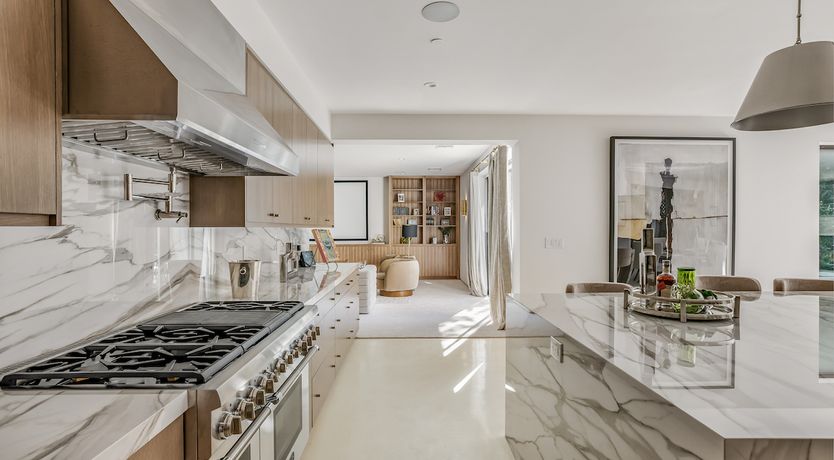 Photo of Hollywood Glamour