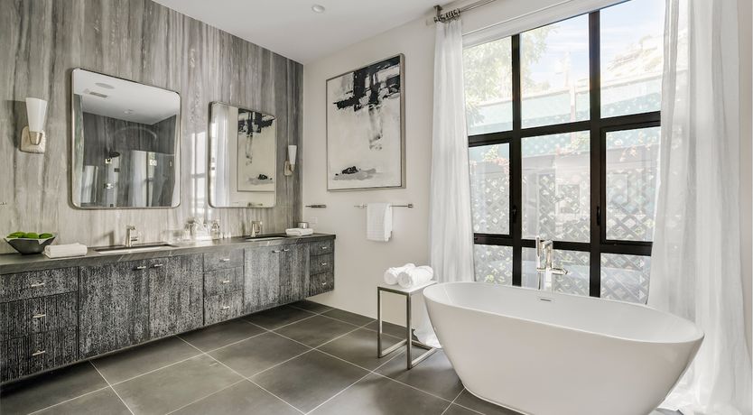 Photo of Hollywood Glamour