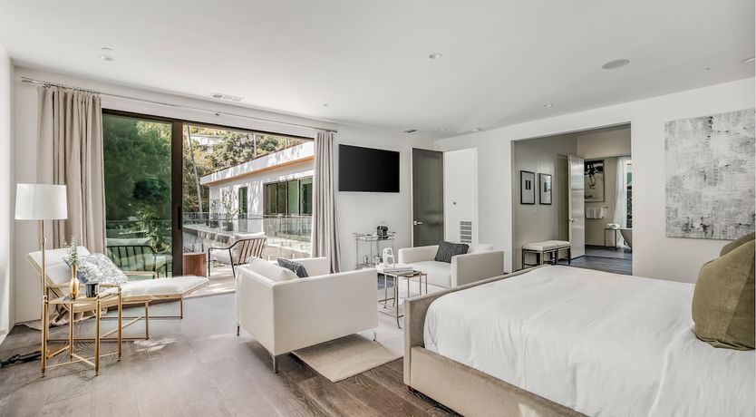 Photo of Hollywood Glamour