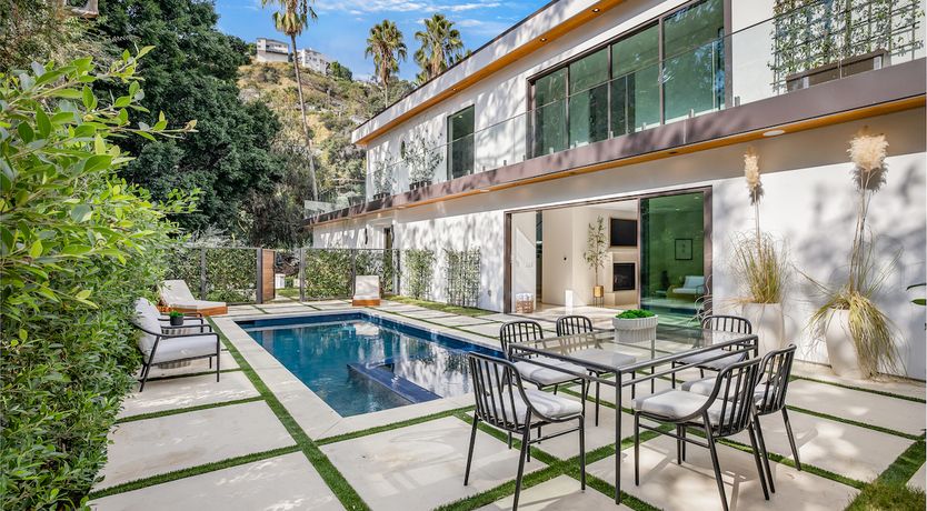 Photo of Hollywood Glamour