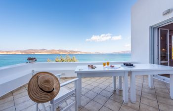 Paradise in Pollonia Villa