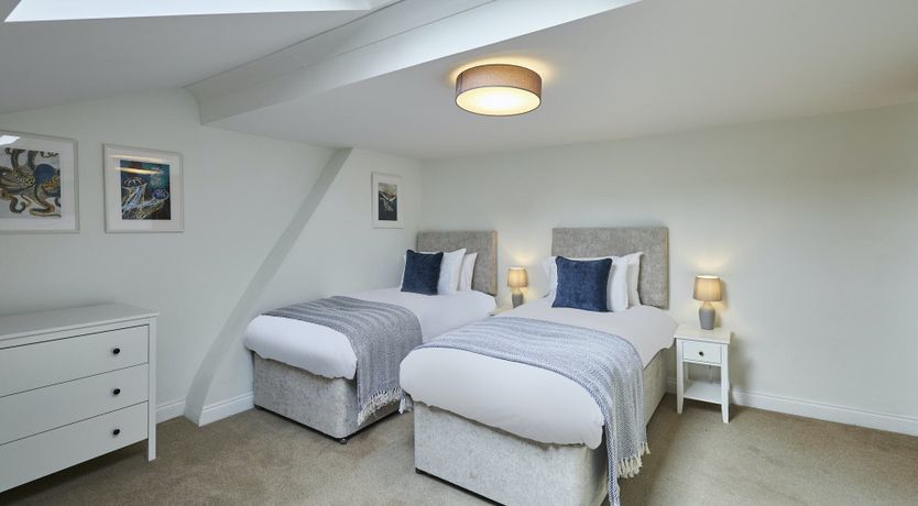 Photo of Victorian Elegance