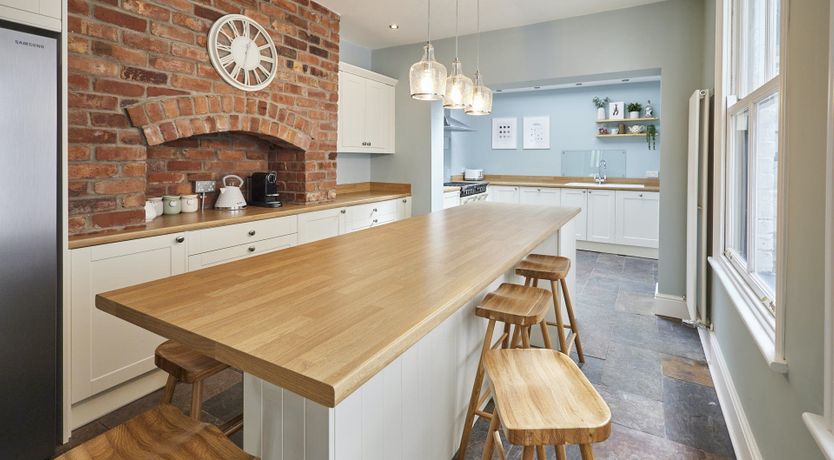 Photo of Victorian Elegance