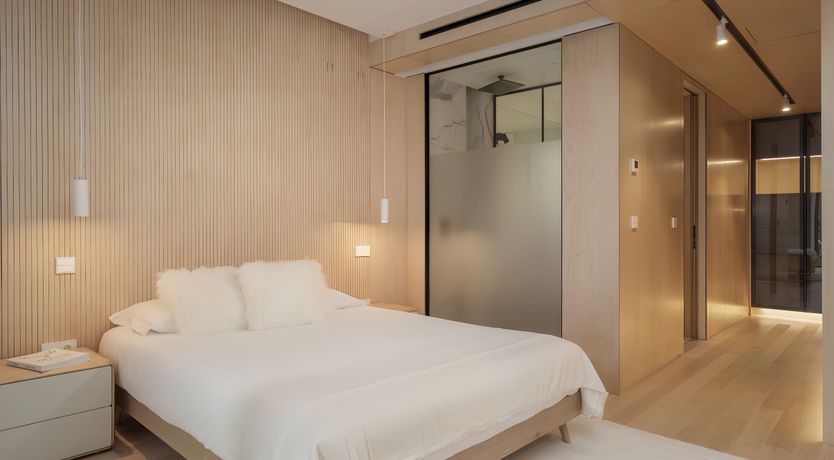 Photo of Luxury & Refined