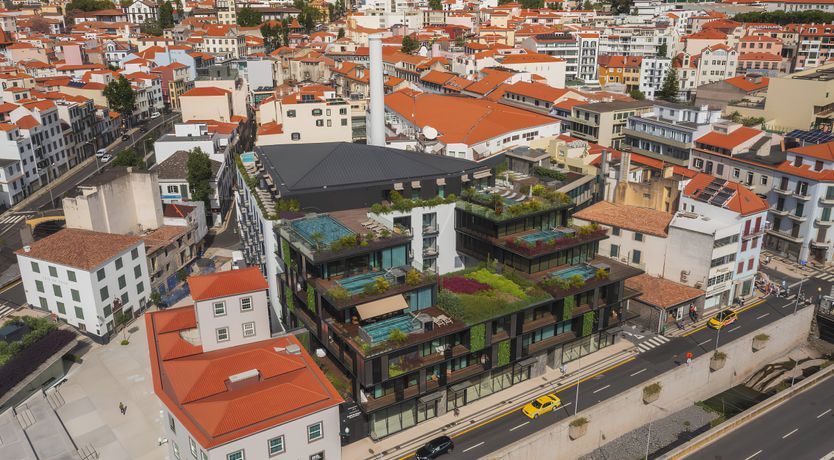 Photo of Luxury & Refined