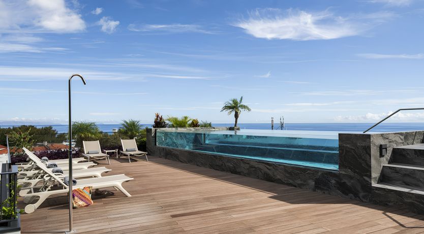 Photo of Luxury & Refined