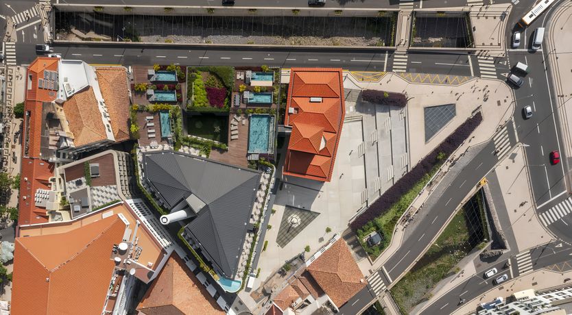 Photo of Luxury & Refined