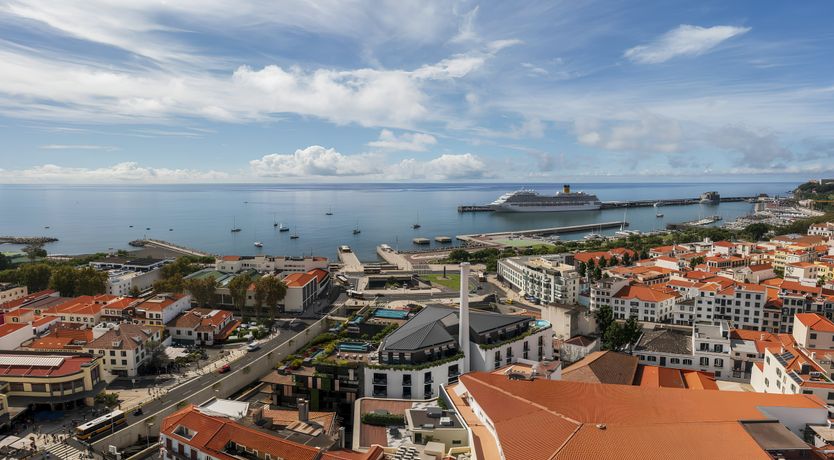 Photo of Luxury & Refined