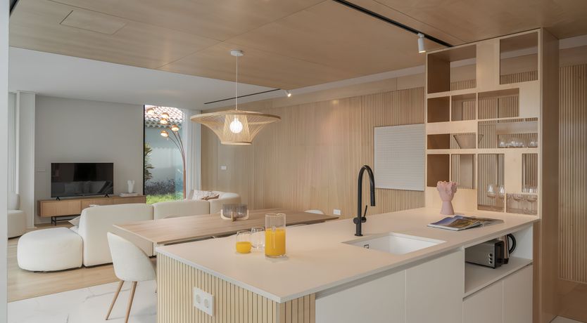 Photo of Luxury & Refined