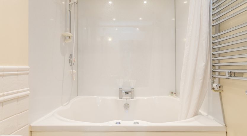 Photo of Jenny's Cottage