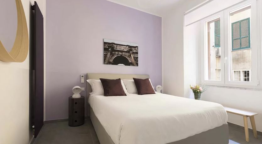 Photo of Roman Pomes