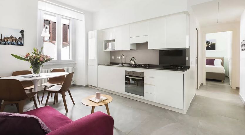 Photo of Roman Pomes