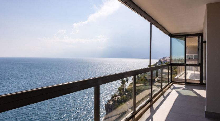 Photo of The Sea is Calling My Name