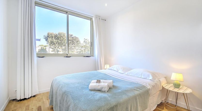 Photo of The Jade Charm