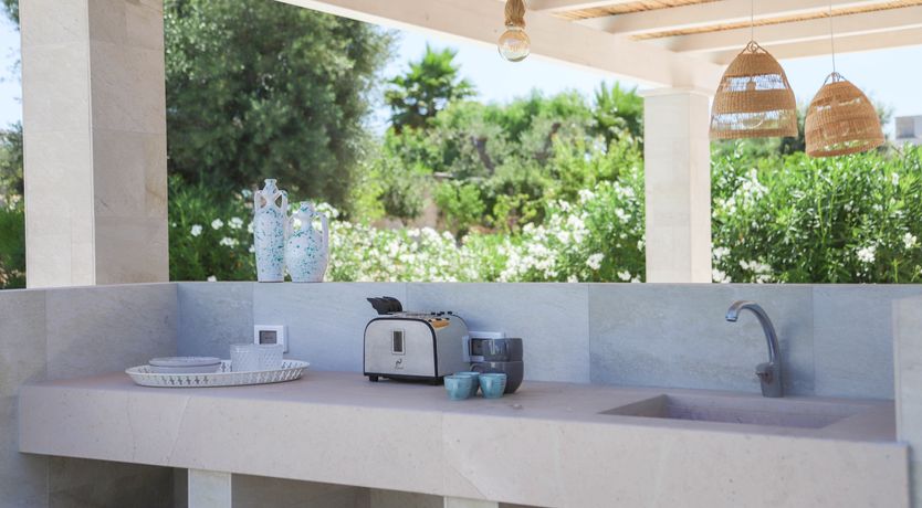 Photo of Olive Whisper