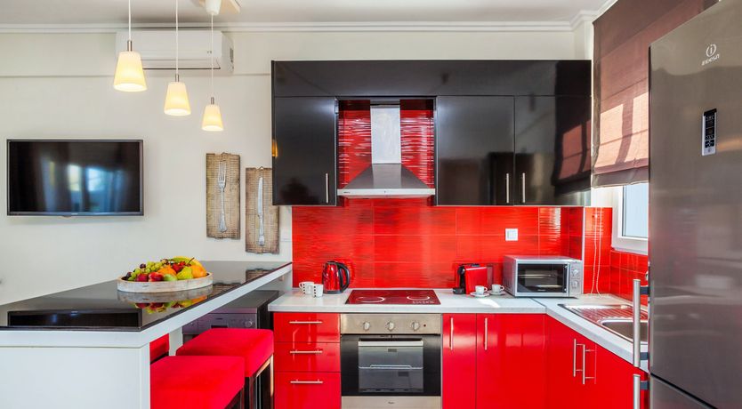 Photo of Luxury in the Hills