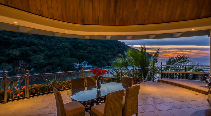 Photo of Villa of Dreams