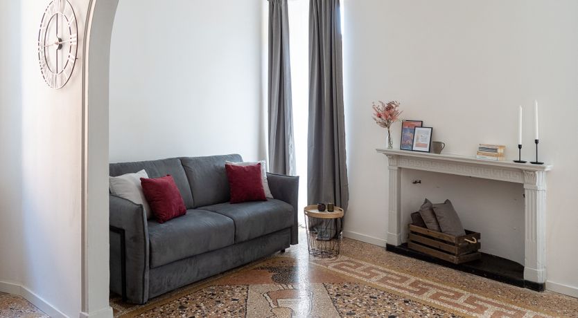 Photo of Veronese Reviere