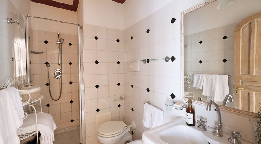 Photo of White Lotus House