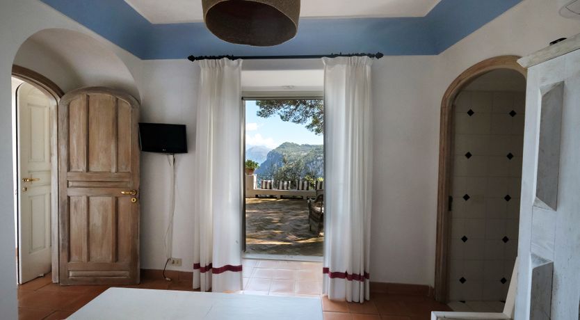 Photo of White Lotus House