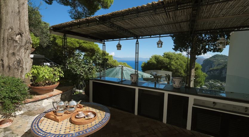 Photo of White Lotus House