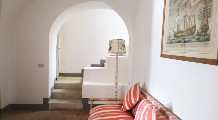 Photo of White Lotus House