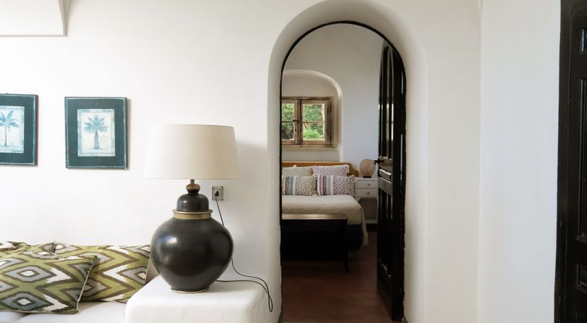 Photo of White Lotus House