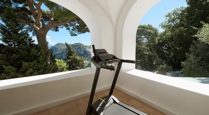 Photo of White Lotus House