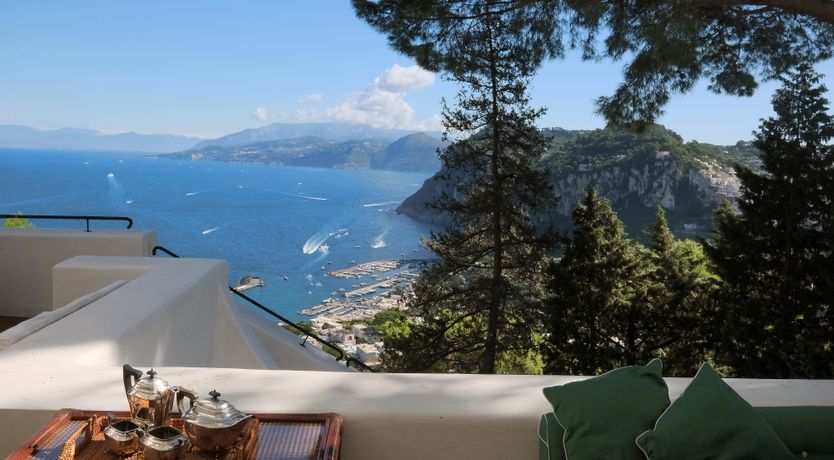 Photo of White Lotus House