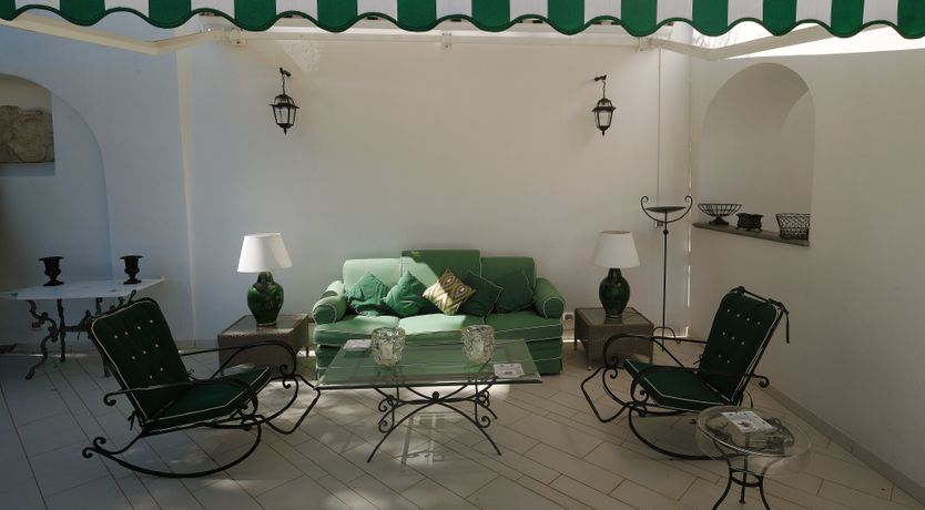 Photo of White Lotus House