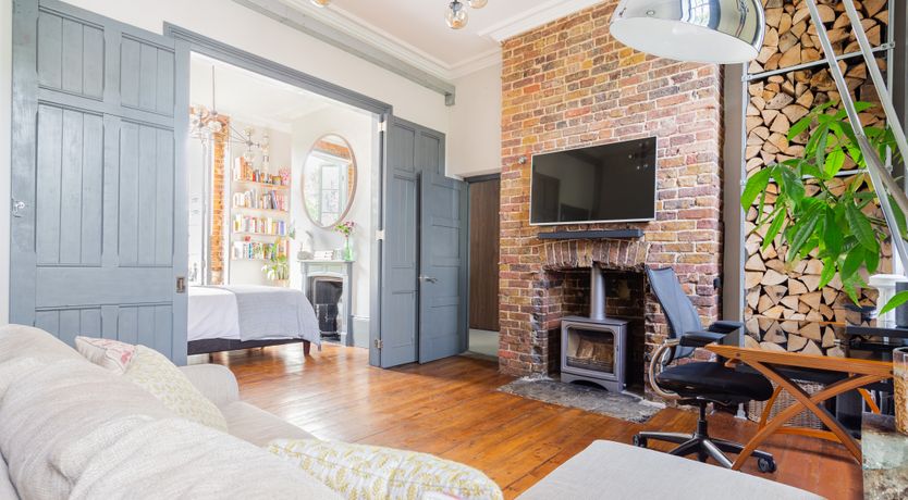 Photo of Paper White