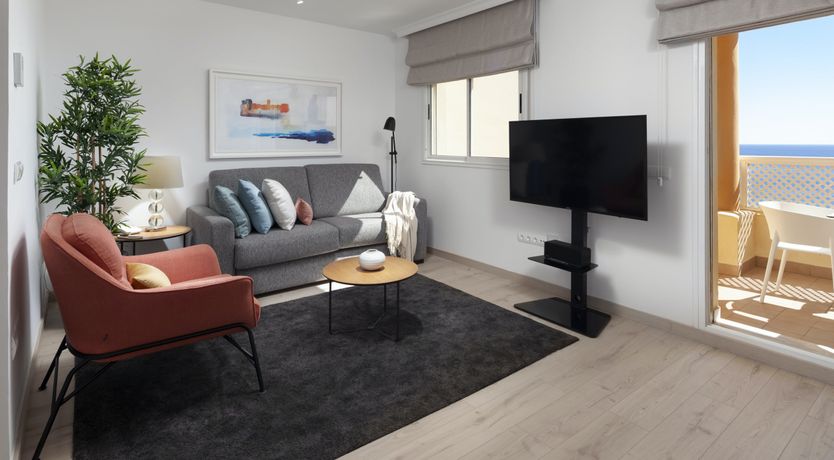 Photo of Sunshine Kisses