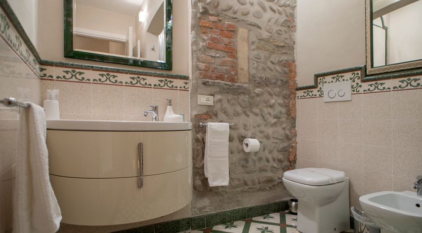 Photo of Lucca's Lure