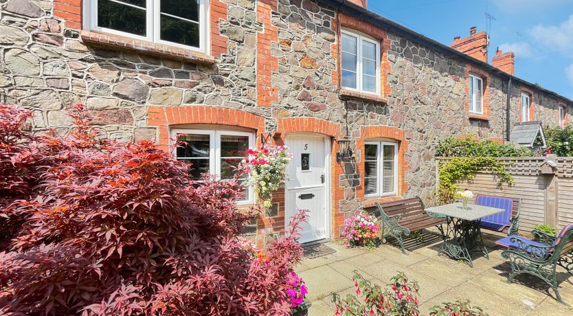 Photo of Magnolia Cottage, Porlock