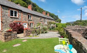 Photo of Magnolia Cottage, Porlock